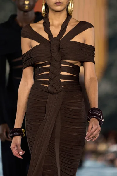 Look 273